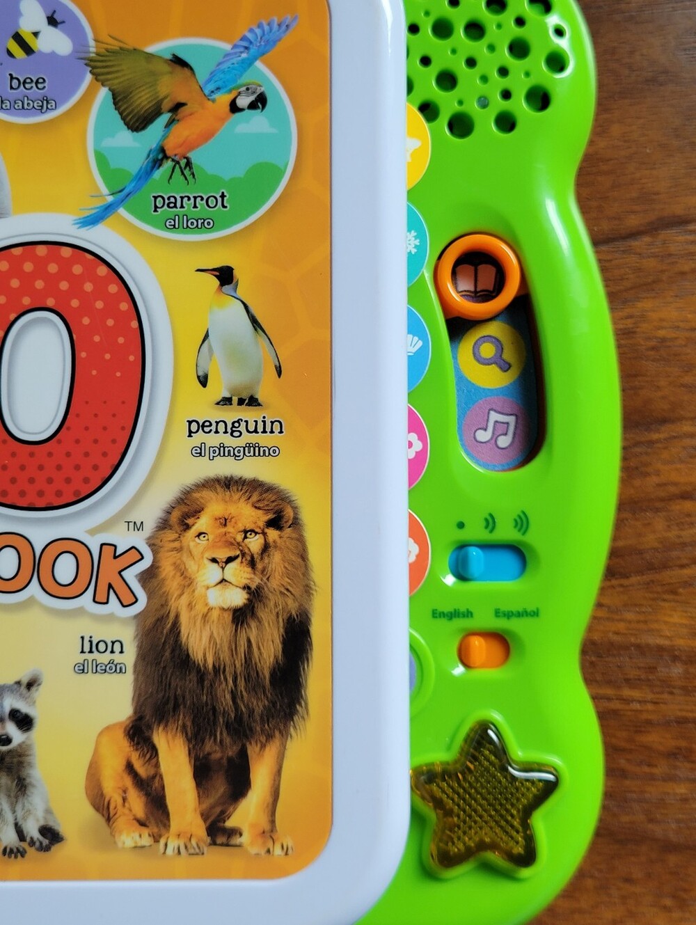 LeapFrog Words And Animals Learning Books (2) - Picture 10 of 15